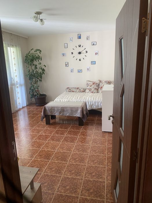 Студио за продажба