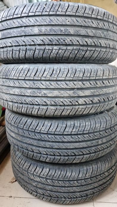 Продам шины летние с дисками 195/65/R15