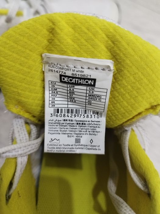 Продам б/у кросовки