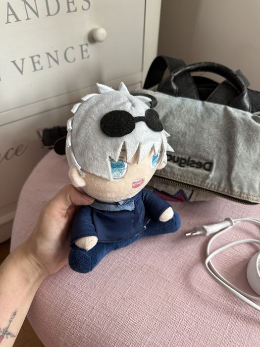 Gojo Satoru плюшена играчка