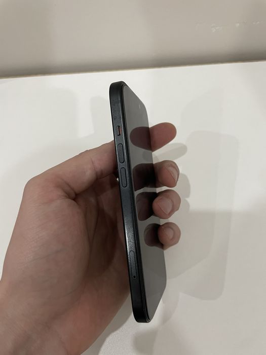 Iphone 15 128gb продам