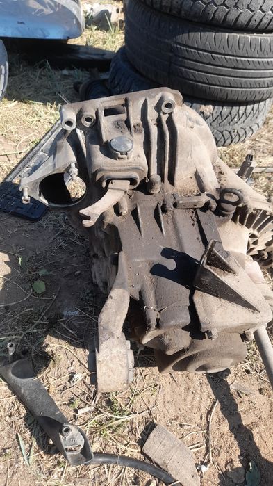 Продам коробка ваз 3х болтовая,состояние отличное