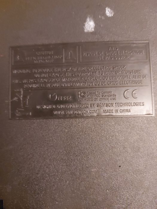 Klipsch kmc 3.Samson mixer .Harman Kardon go play wireless.