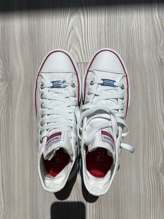 Skechers Air foam кешове