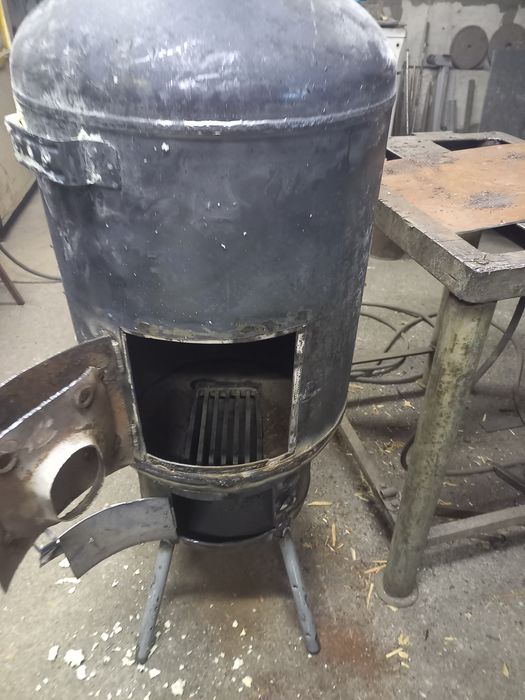 печь для гаража  бани буржуйка