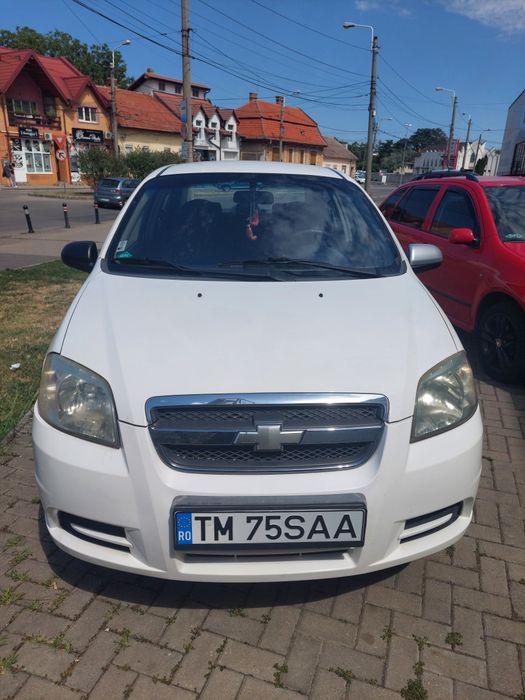 Vănd Aveo Chevrollet