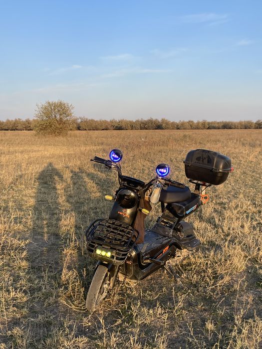 Электроскутер Vetro 500вт