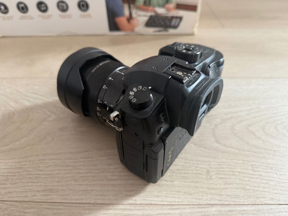 Panasonic GH5 + obiectiv Leica