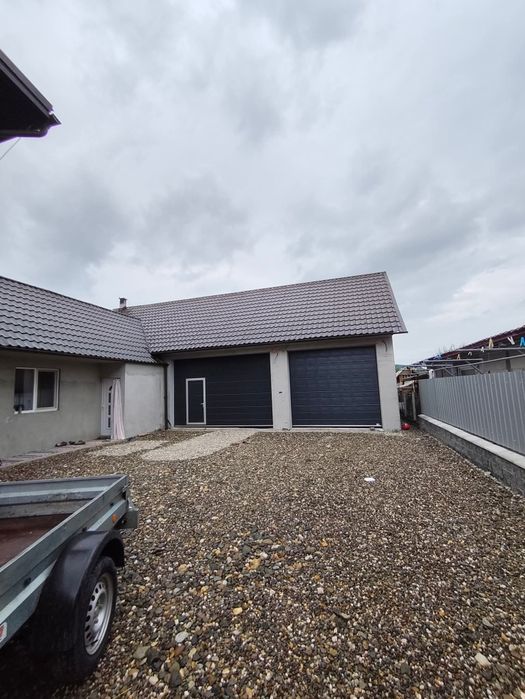 Poarta de garaj/ usa pentru garaj/ usi secționale/ usa industriala/