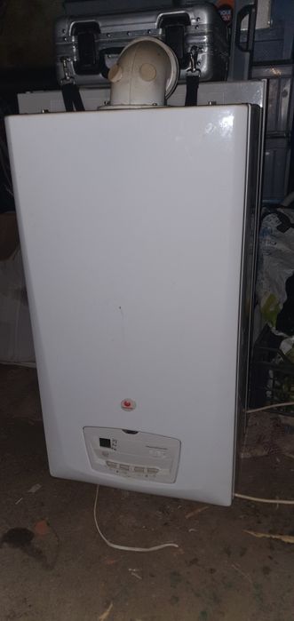 Centrala termica Saunier Duval Thema Classic F25, pe gaz sau GPL