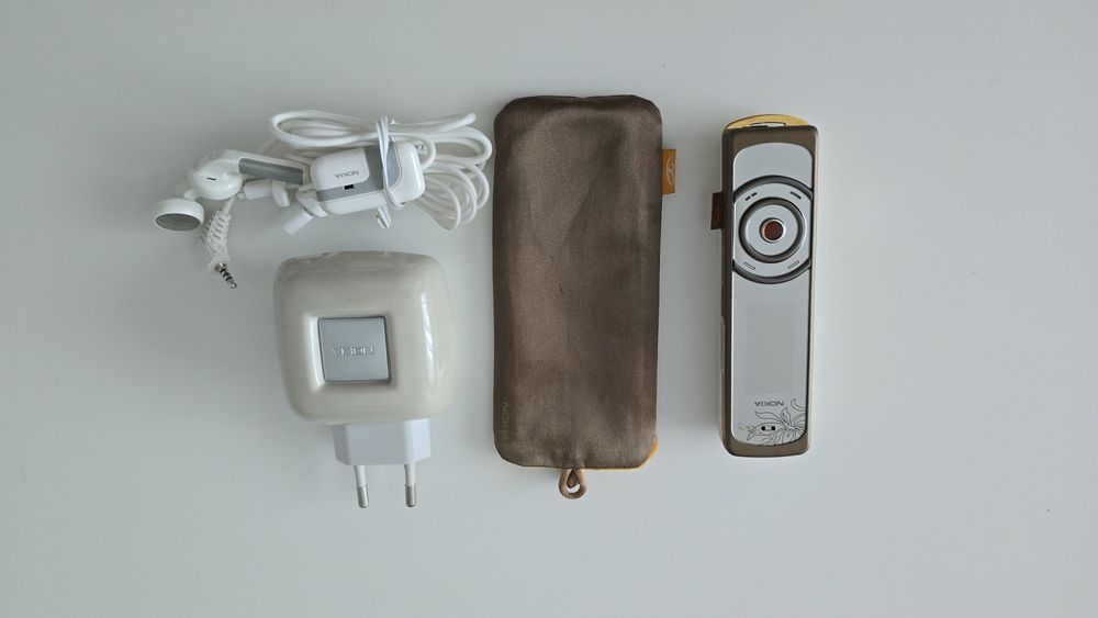 Telefon Nokia 7380