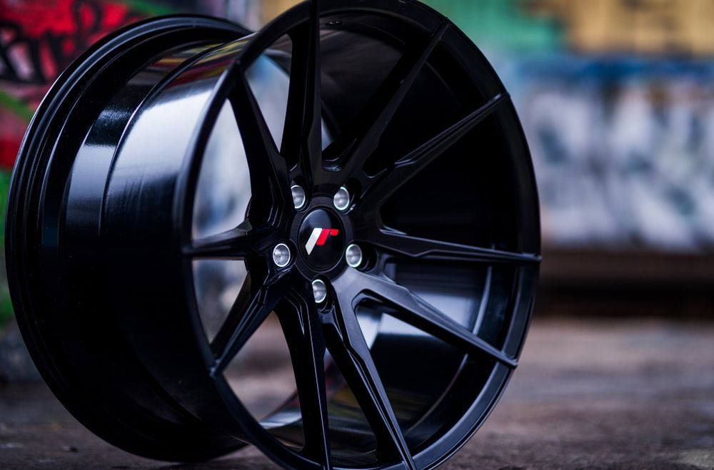 Jante foarte concave Japan Racing JR21 Tesla Audi BMW Mercedes Volvo
