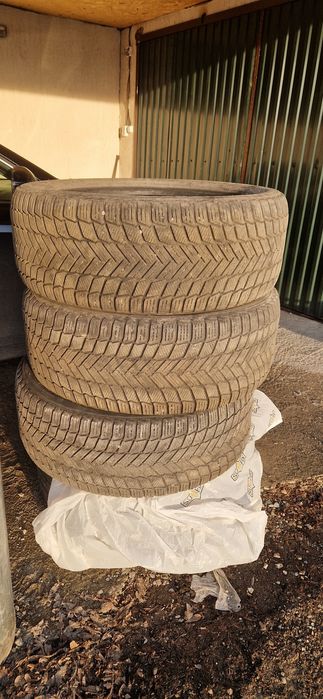 Шины 285/45/ R22