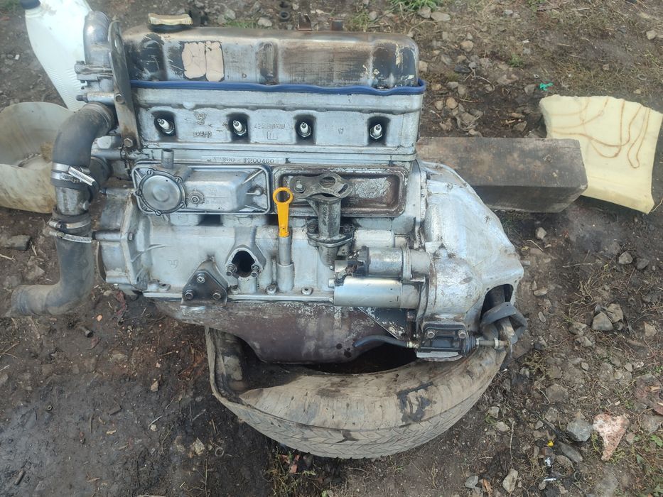 Двигатель ЗМЗ 421 сотка Уаз газель