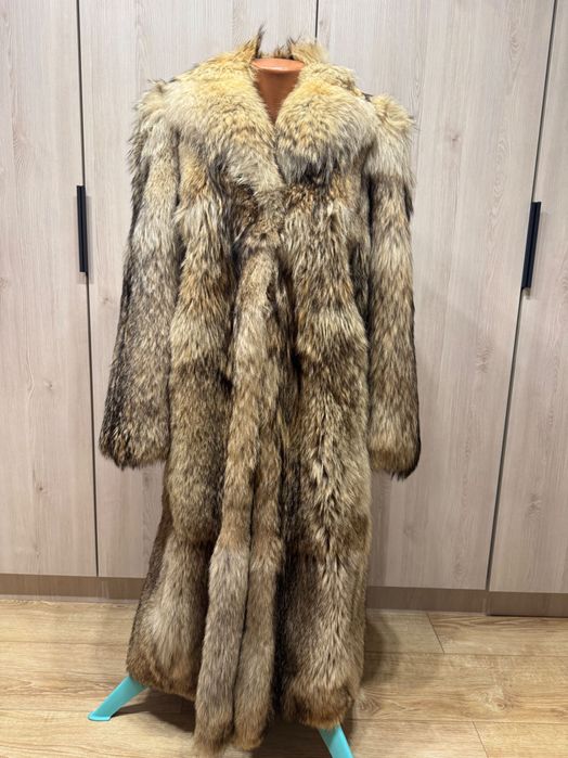 Mantou blană naturală coiot marime 46