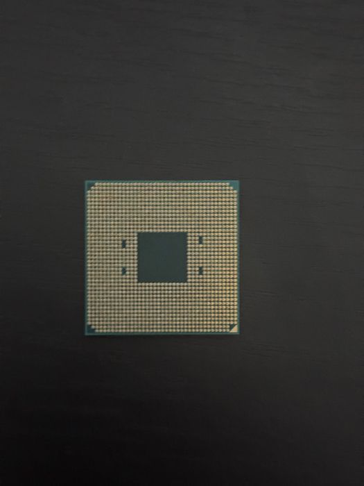 vand procesor ryzen 5 1400