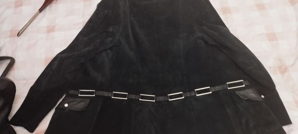 Женская замшевая куртка, платье и куртка укороченная, размер 48.