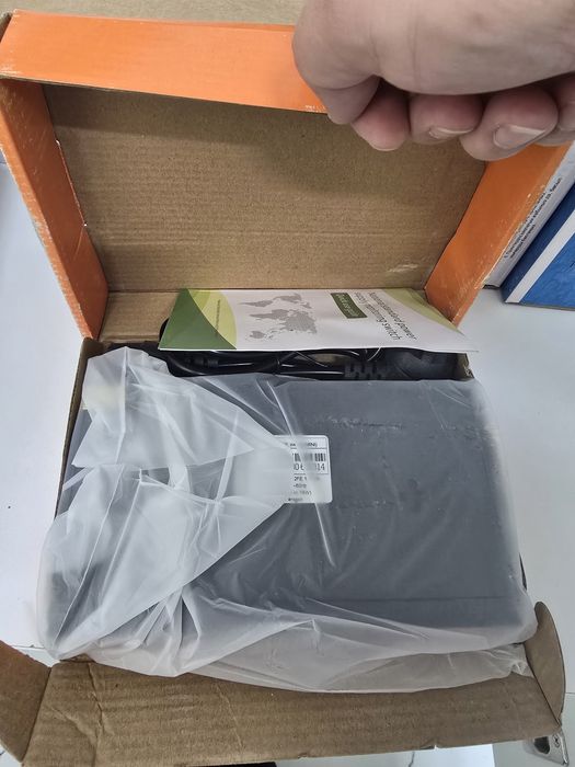 Сетевой видеорегистратор HiWatch и PoE Switch