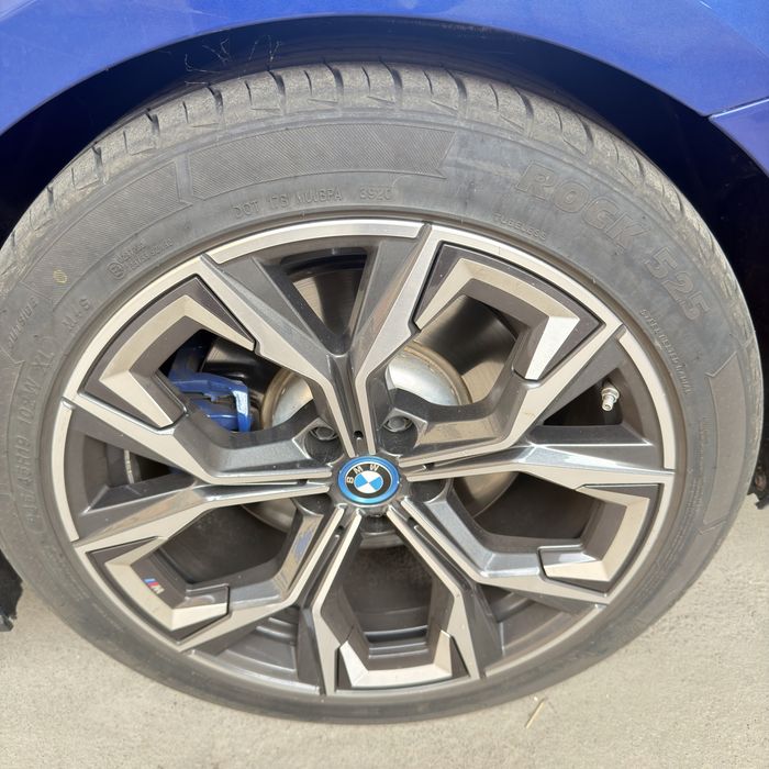 Bmw diska balon sotiladi