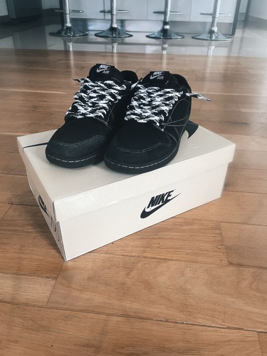 Jordan 1 low Travis Scott Black Phantom 40
