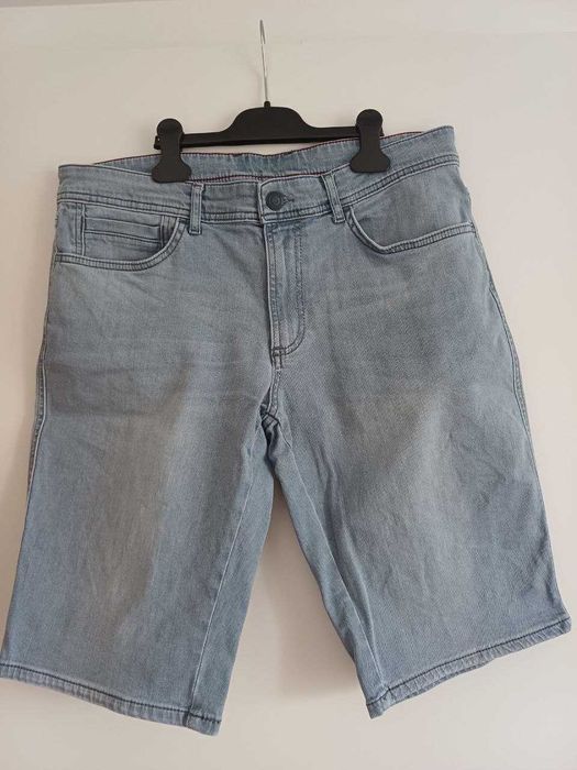 Джинсы, брюки, шорты, 31-32 размер