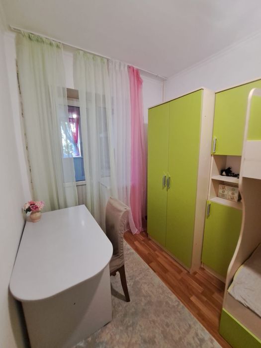 Детский гарнитур с двухярустной кроватью