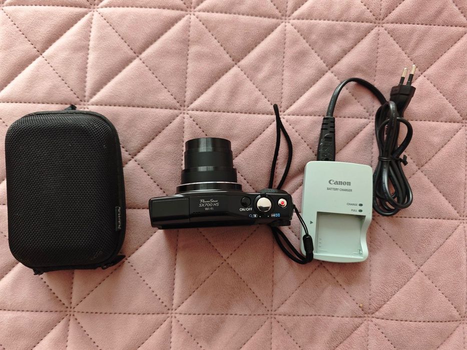 Дигитален фотоапарат Canon Powershot SX700HS Wi-Fi