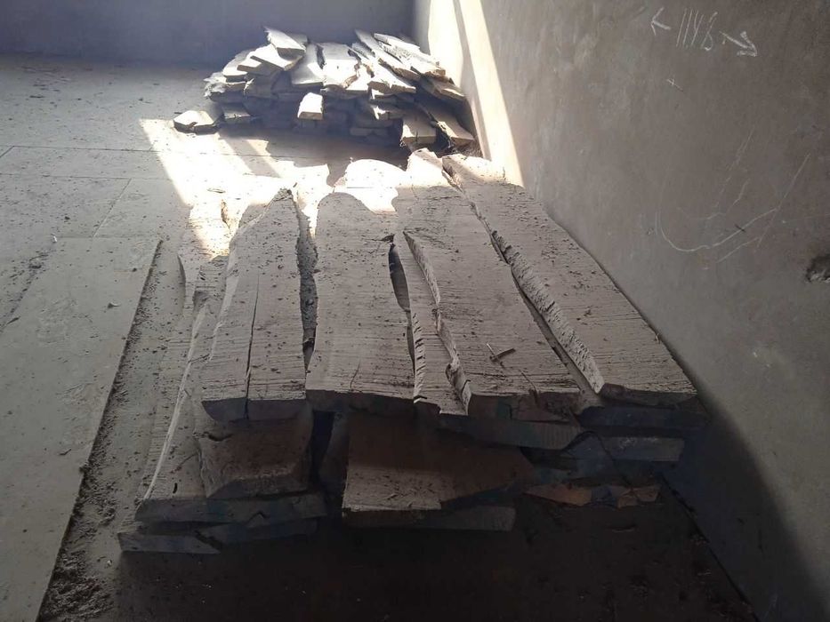 Доски ореха естественной сушки-5лет.толщиной 60 и30 мм