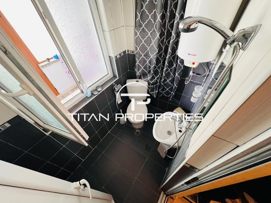 Дава се под наем Четиристаен апартамент в Бургас, Лазур - 150 кв.м за 548.25 € - Снимка #6