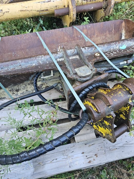 Cupa taluz cu înclinare Hidraulica sistem Prindere /Cupla M2/  Ms2