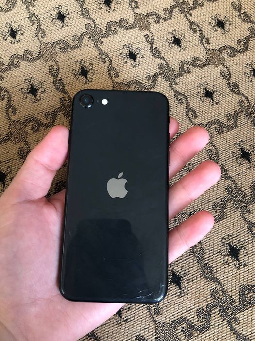 iPhone Se 2020 hotira 64