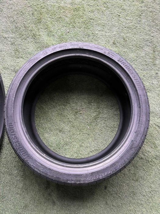 Anvelope vară 255/40/21 Bridgestone