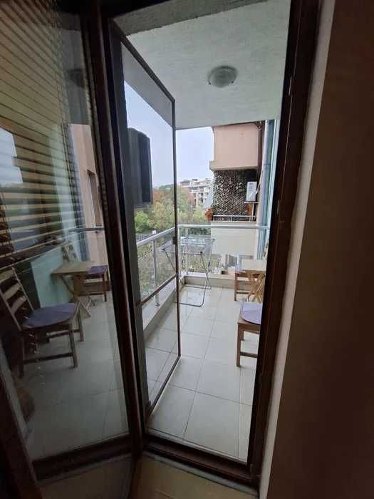 Дава се под наем Двустаен апартамент в София, Център - 70 кв.м за 575 € - Снимка #1