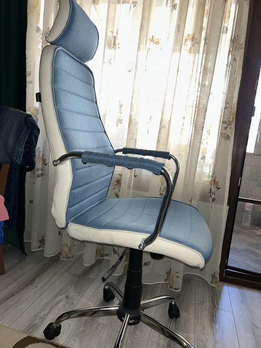 Офис или ученически стол