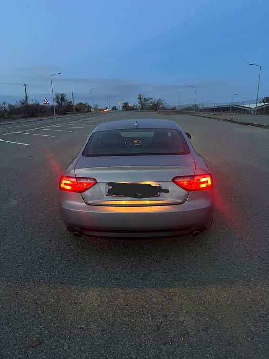 Audi a5 2010 2.7 tdi 190 cp