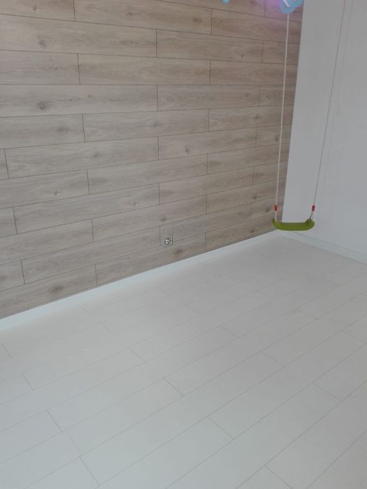 Montaj parchet laminat plinta mdf, spc, riflaje,herringbone experienta