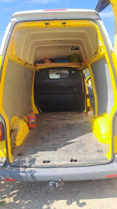 Vând masina in stare perfecta