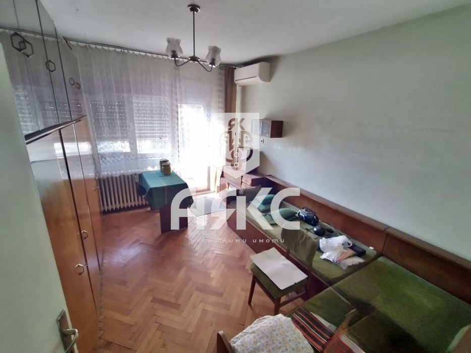 Продава се Тристаен апартамент в София, Гео Милев - 72 кв.м за 3612 €/кв.м - Снимка #2