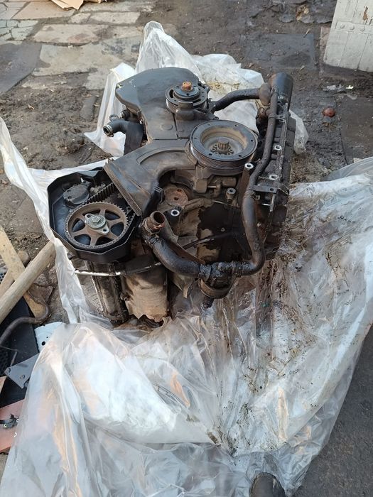 Двигатель 2.8 стоял на ауди а6с5