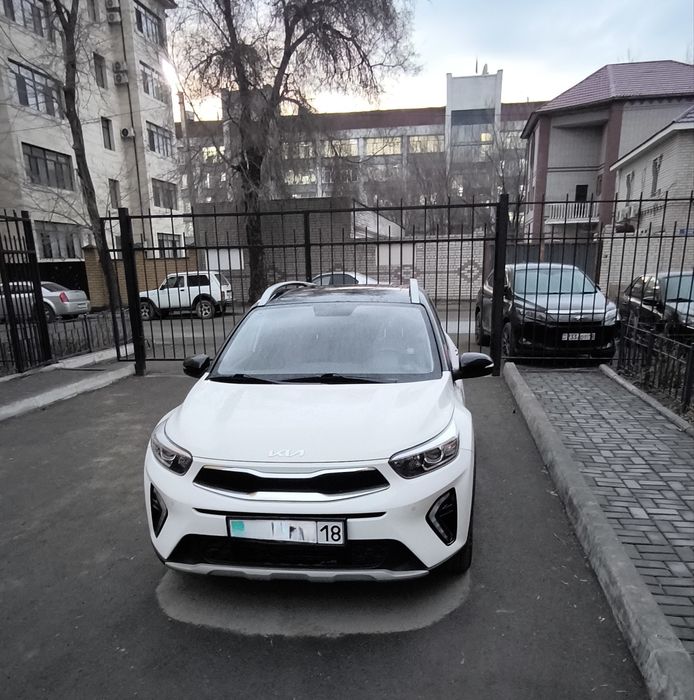 Продам  Kia KX1 2023 г.в.
