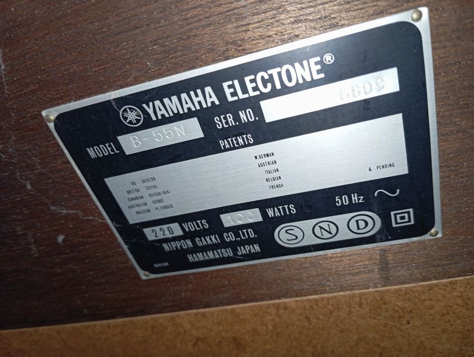 Орган Organ Yamaha electrone B-55N