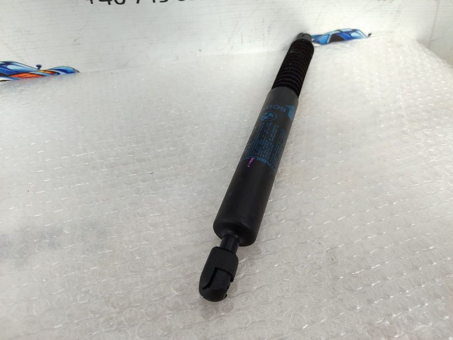 AMORTIZOR LUNETĂ SPATE BMW SERIA 5 TOURING (F11) 2010–2017 / COD OEM 7210557 (5E2)