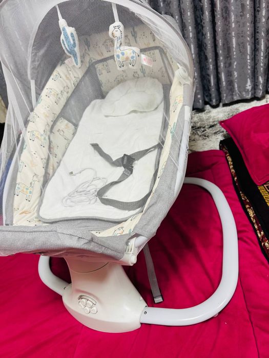 Продается детский шезлонг Mastela