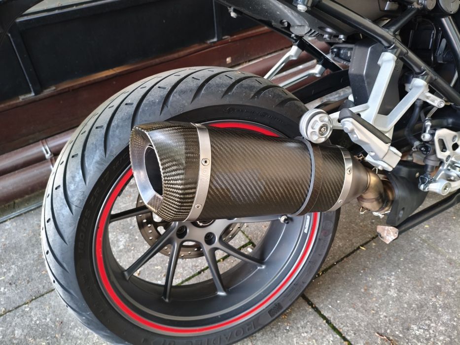 Оригинален карбонов ауспух Leo Vince за BMW R1200r/rs