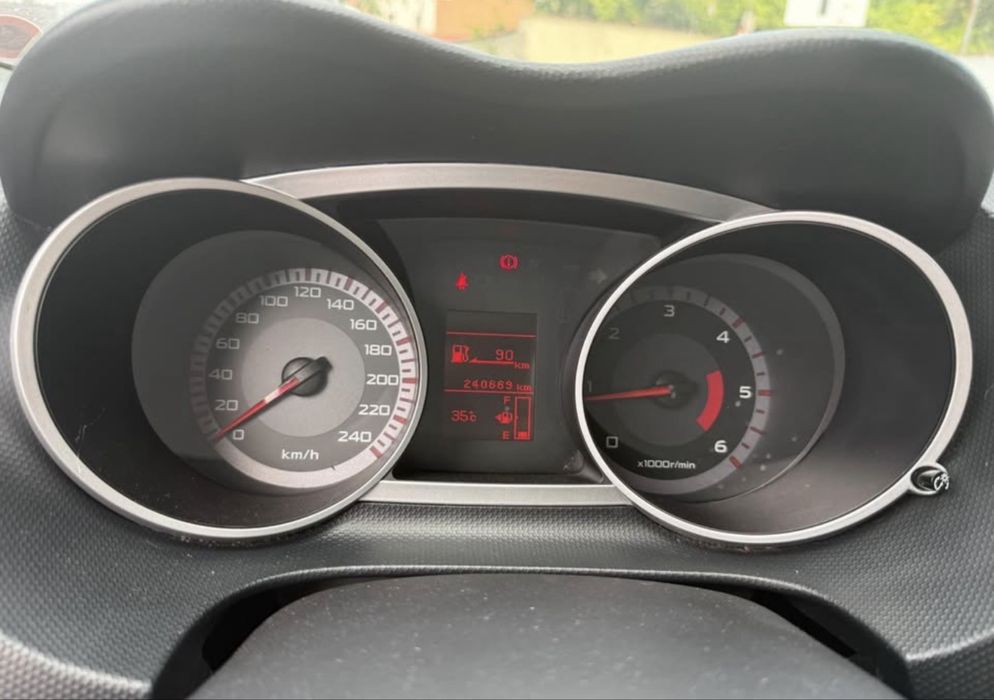 MITSUBISHI Outlander 2007 — imagine 4