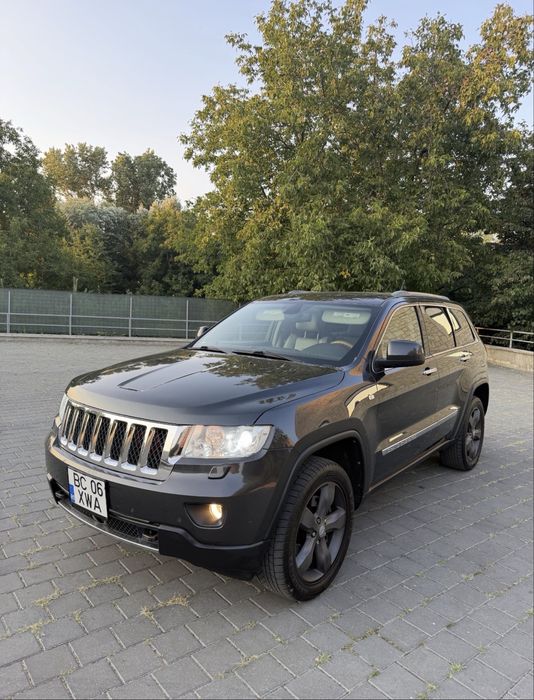 Jeep Grand Cherokee 3.0 V6 | 240CP  | 4WD | EURO 5 | Automat | An model 2011 | Full extra
