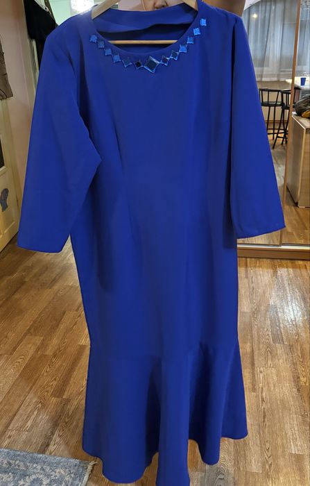 Платья вечерние/повседневные