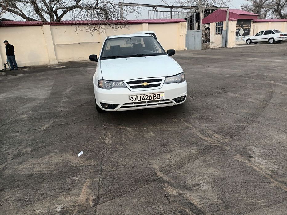 Nexia2 Yili2009 Kamroq petnosi bor xolati yaxshi