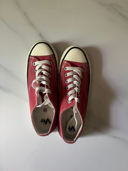 Teniși Vty, mărimea 38