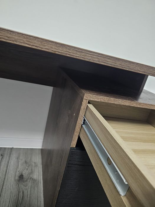 Vand Birou modern